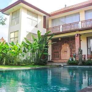 https://semaya-homestay.ubudhotelsnow.com