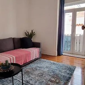 Charming To Rent Apartment