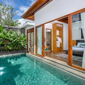 https://s18-villas.ubudhotelsnow.com