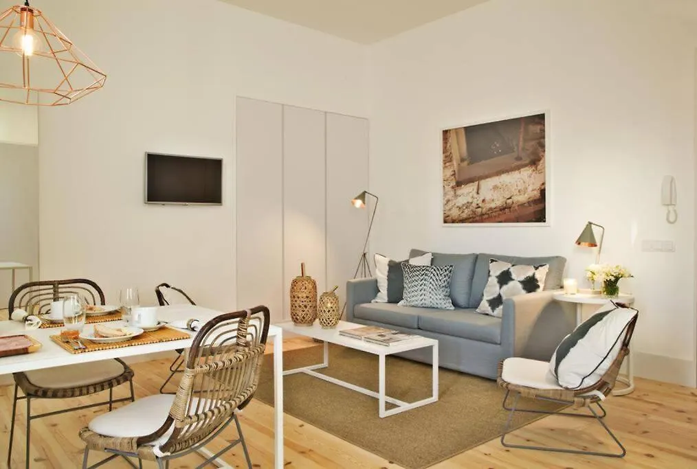 Lisbon Combro 77 Charming One Bedroom Apartment By Get Your Stay